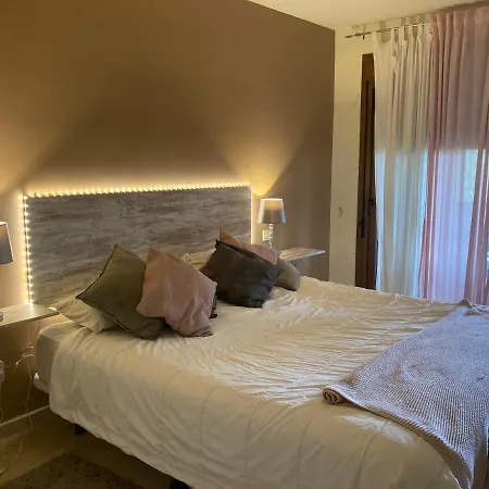 Apto. Primera Linea De Golf Apartment *