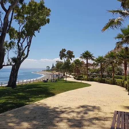 Apto. Primera Linea De Golf * Estepona